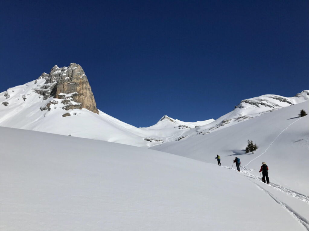 Den Achensee Winter von der ruhigen Seite bei einer Skitour entdecken